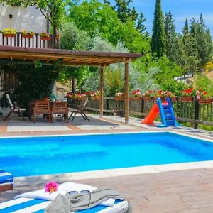 El Tajil Vakantiehuis Algarinejo