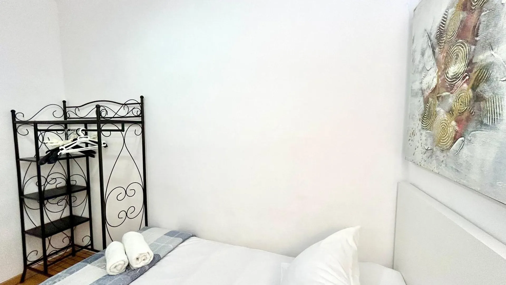 Apartment Carrer D'Olesa Barcelona